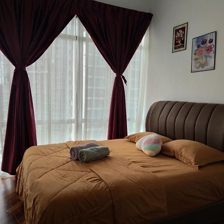 Kumkum Homestay 3 Bedroom Suite Nusajaya  Exterior foto